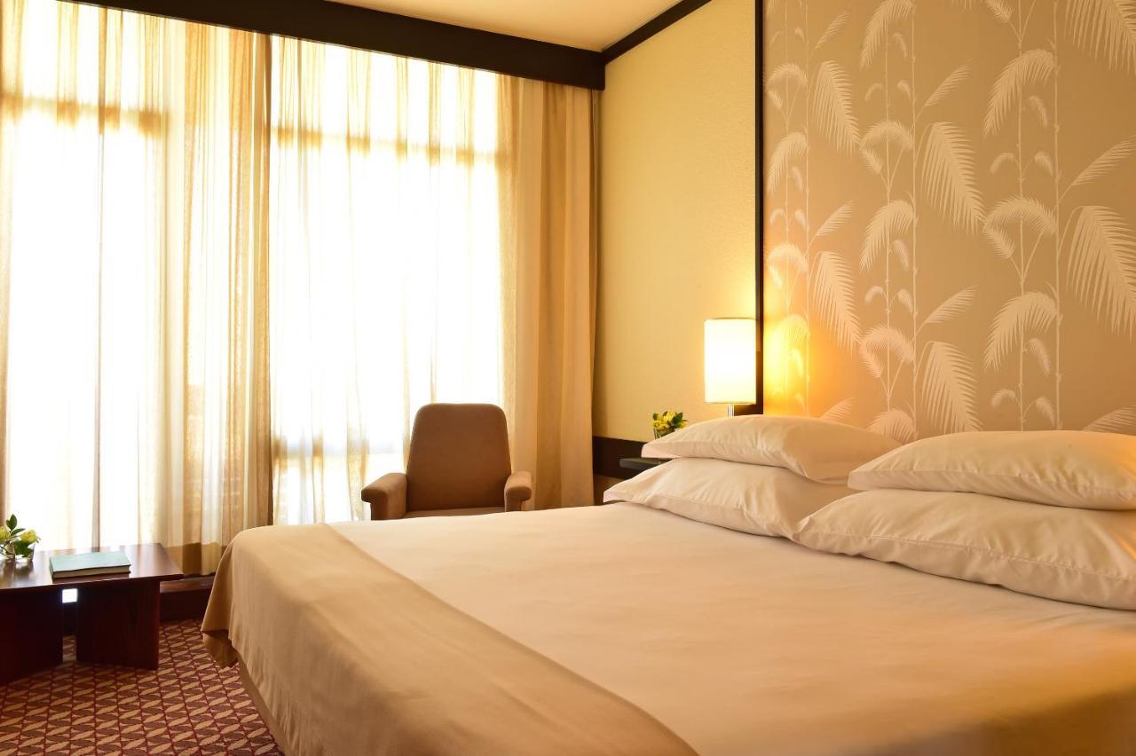 Pestana Casino Park Hotel&Casino Funchal  Esterno foto A room at the hotel