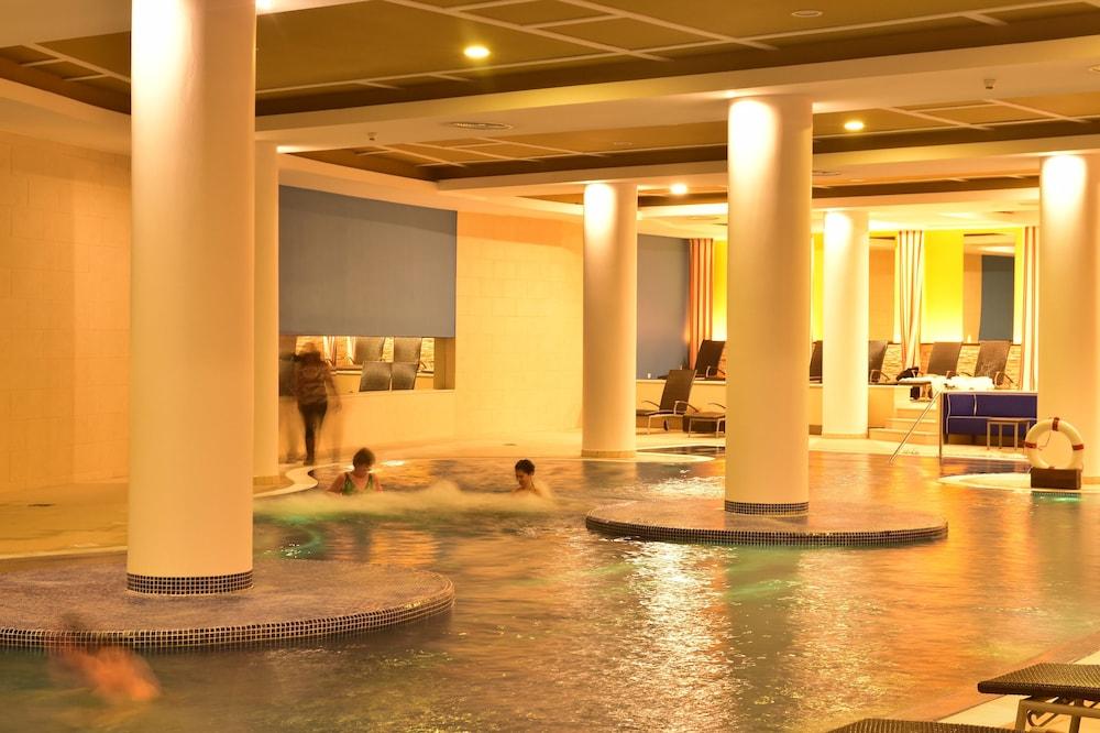 Pestana Casino Park Hotel&Casino Funchal  Esterno foto Spa at the hotel